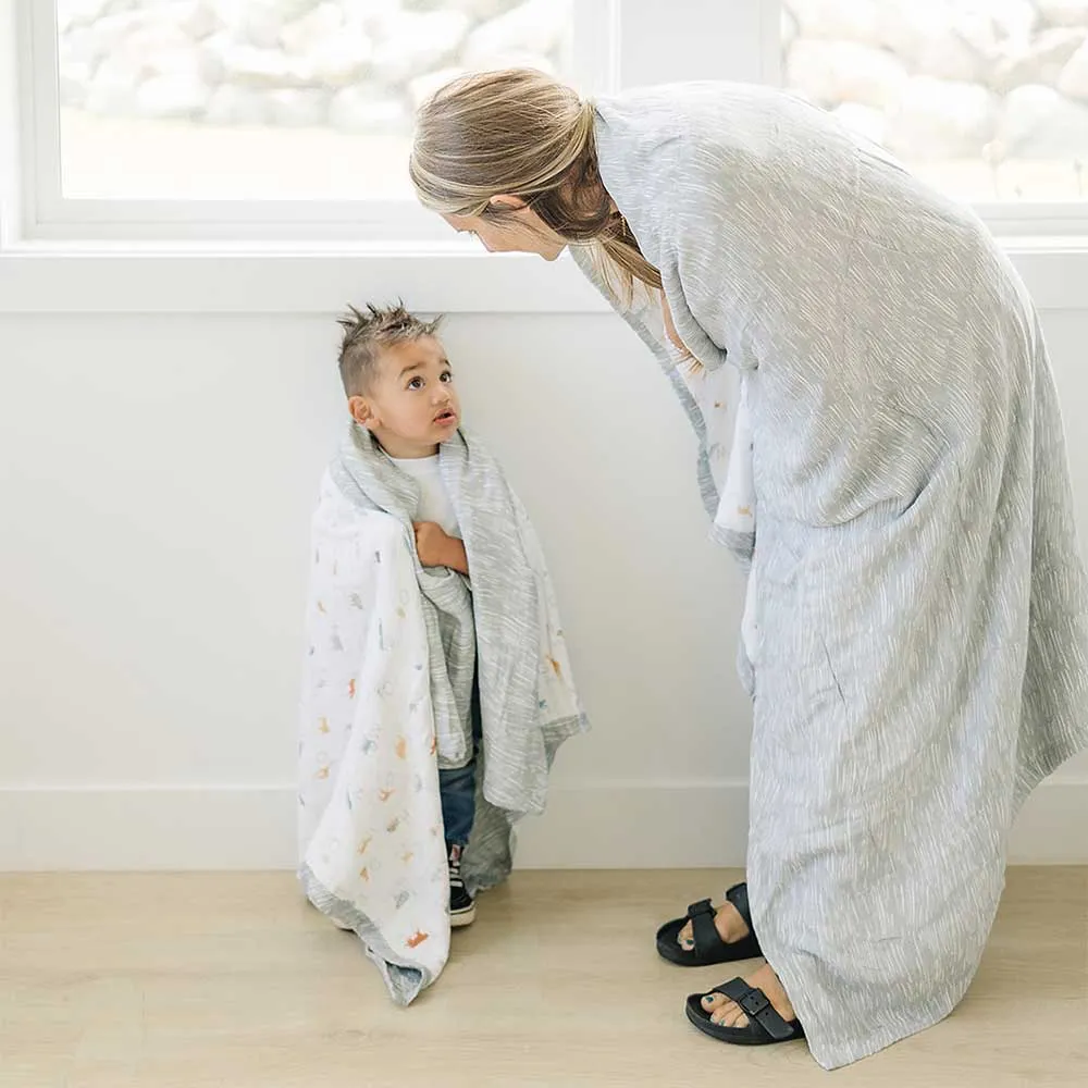 Animal Alphabet   Grey Crayon Oh So Soft Muslin Super Snuggle Blanket