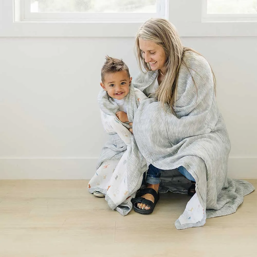 Animal Alphabet   Grey Crayon Oh So Soft Muslin Super Snuggle Blanket
