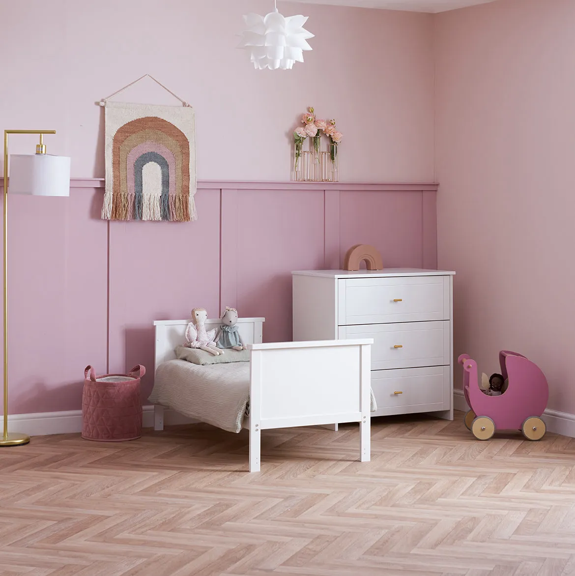 Evie 2 Piece Mini Nursery Set - White