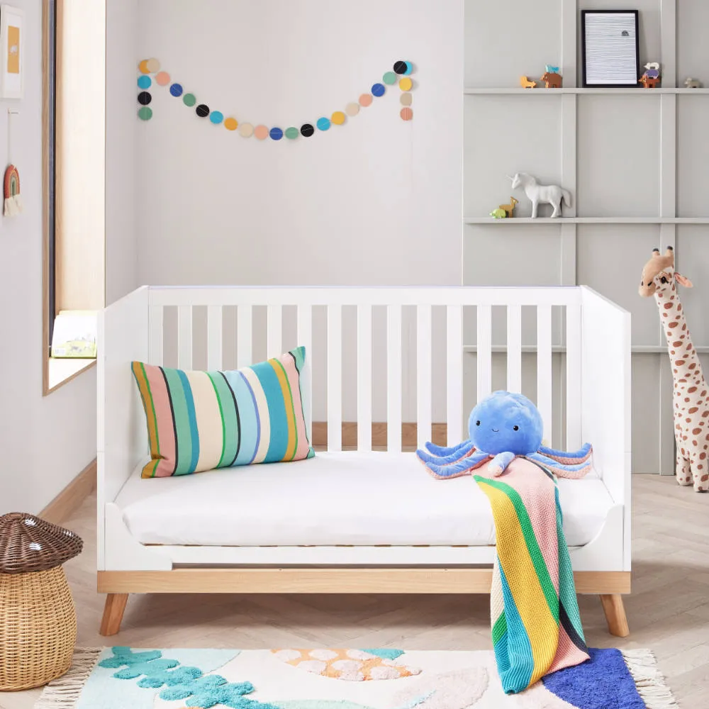 Mona 2 Piece Room Set - White