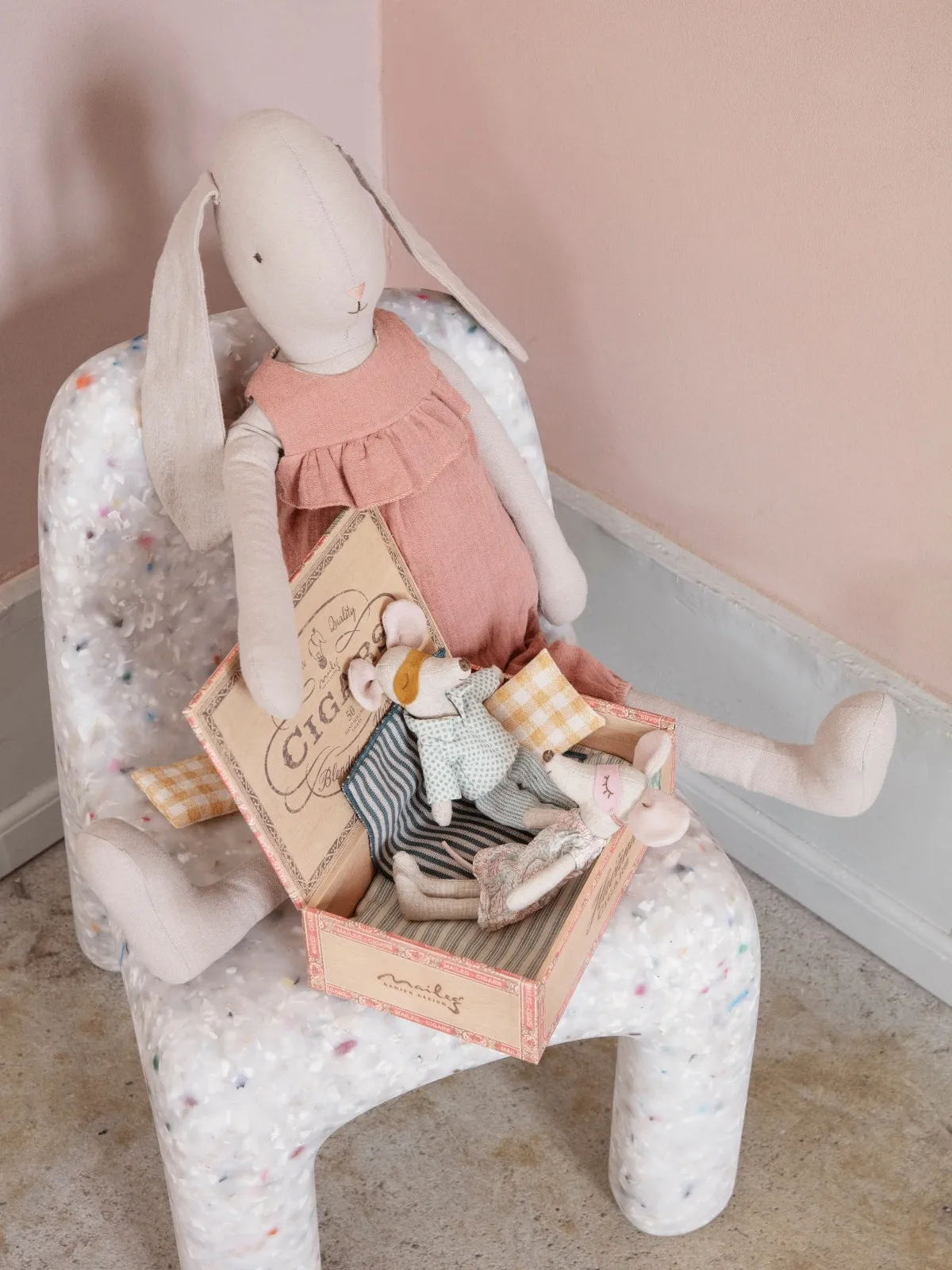 Mum and Dad Mice in Cigarbox