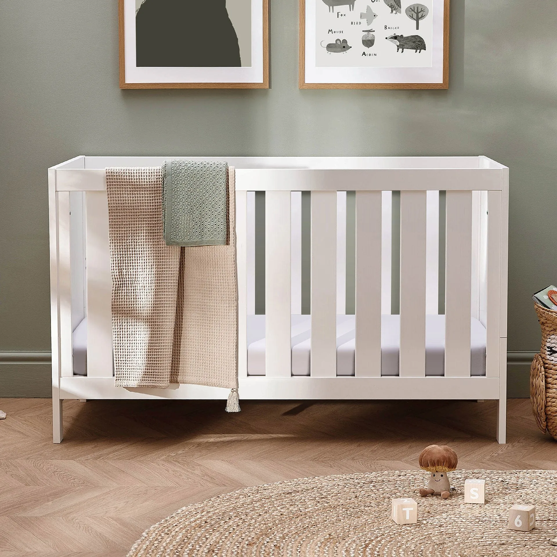 Silver Cross Bromley 2 Piece Dresser Room Set
