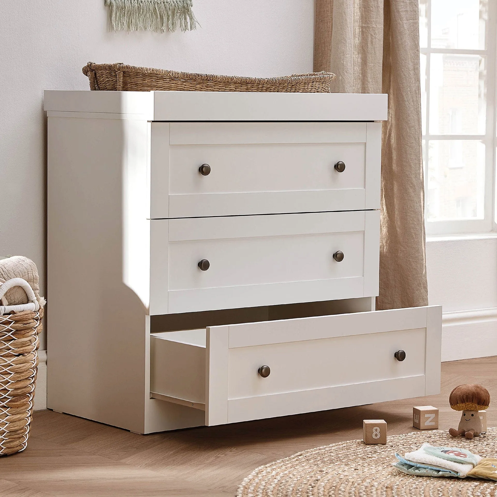 Silver Cross Bromley 2 Piece Dresser Room Set