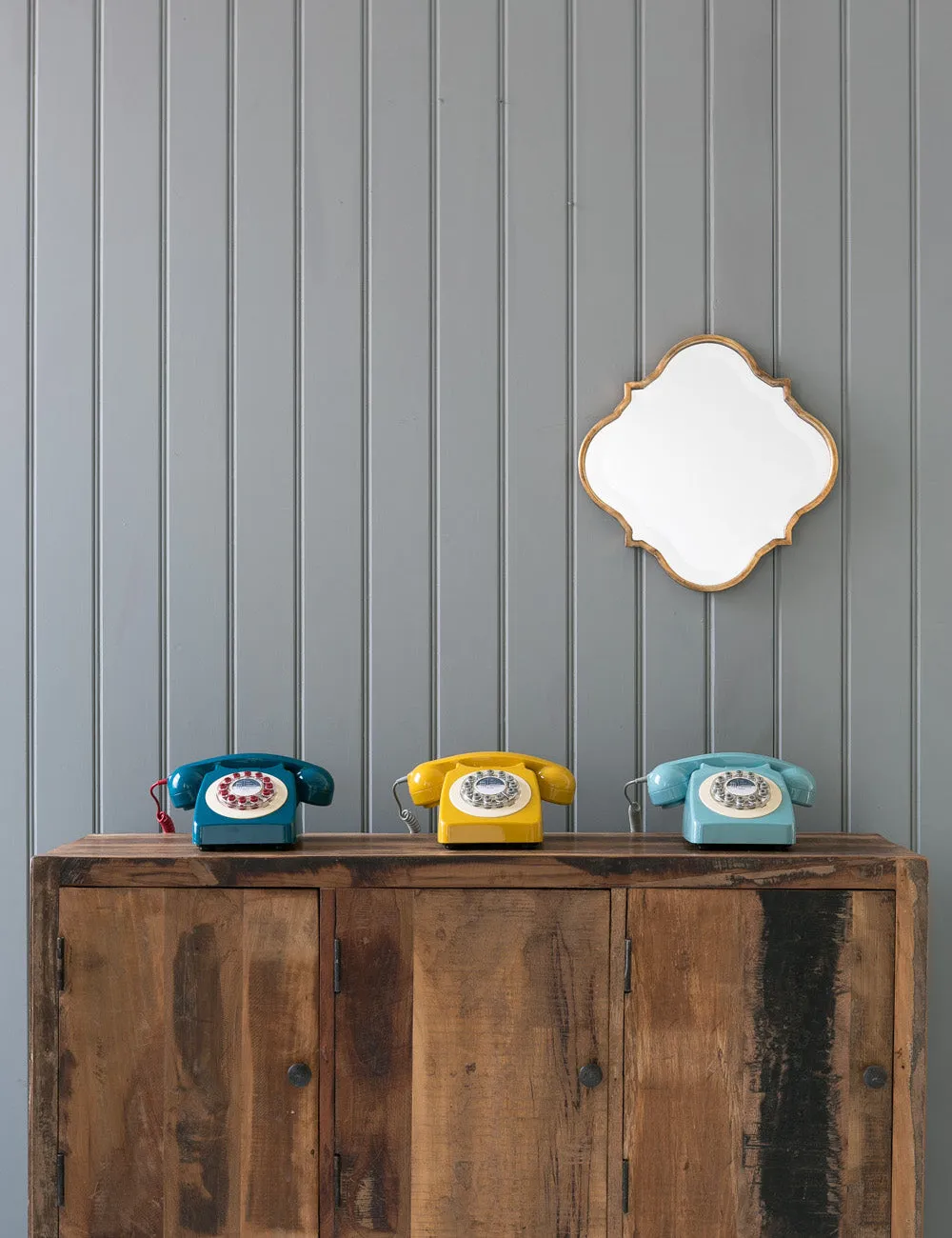 Wave Edged Mirror