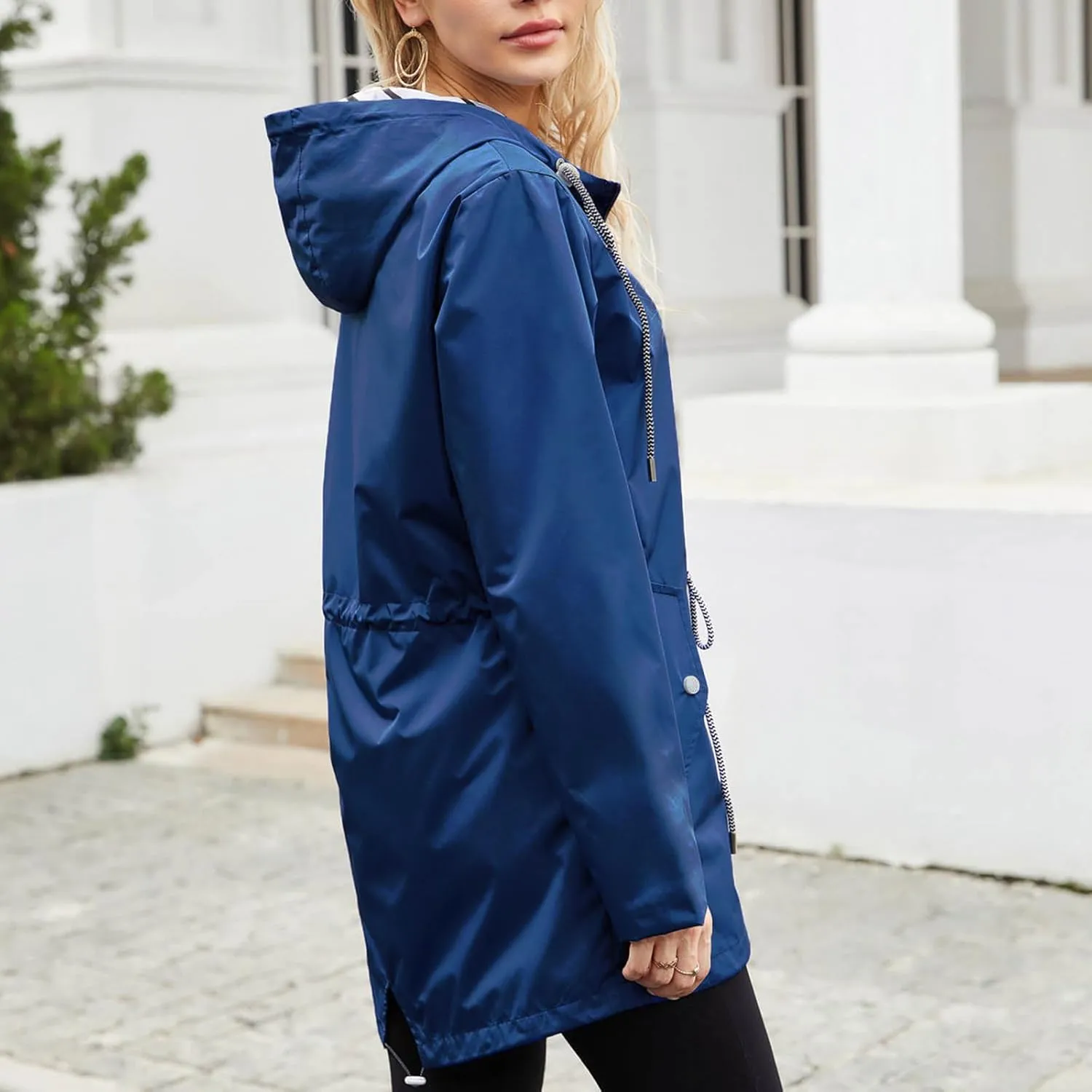 Women's Lightweight Hooded Waterproof Jacket Long Sleeve Oversized Outdoor Windbreaker Mid-Length Hooded Rain Coat
