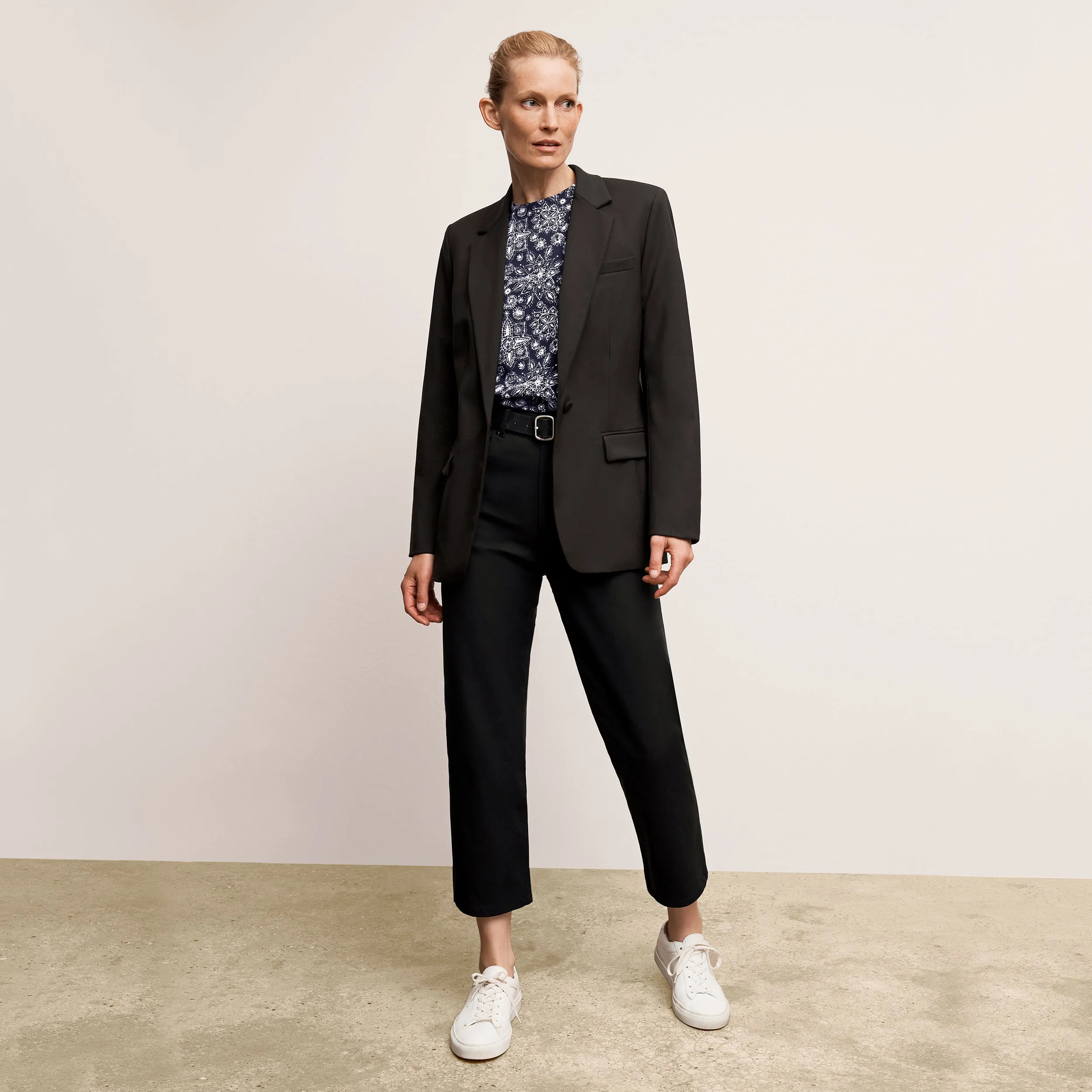 Yiyan Classic Blazer - Wool Twill :: Black