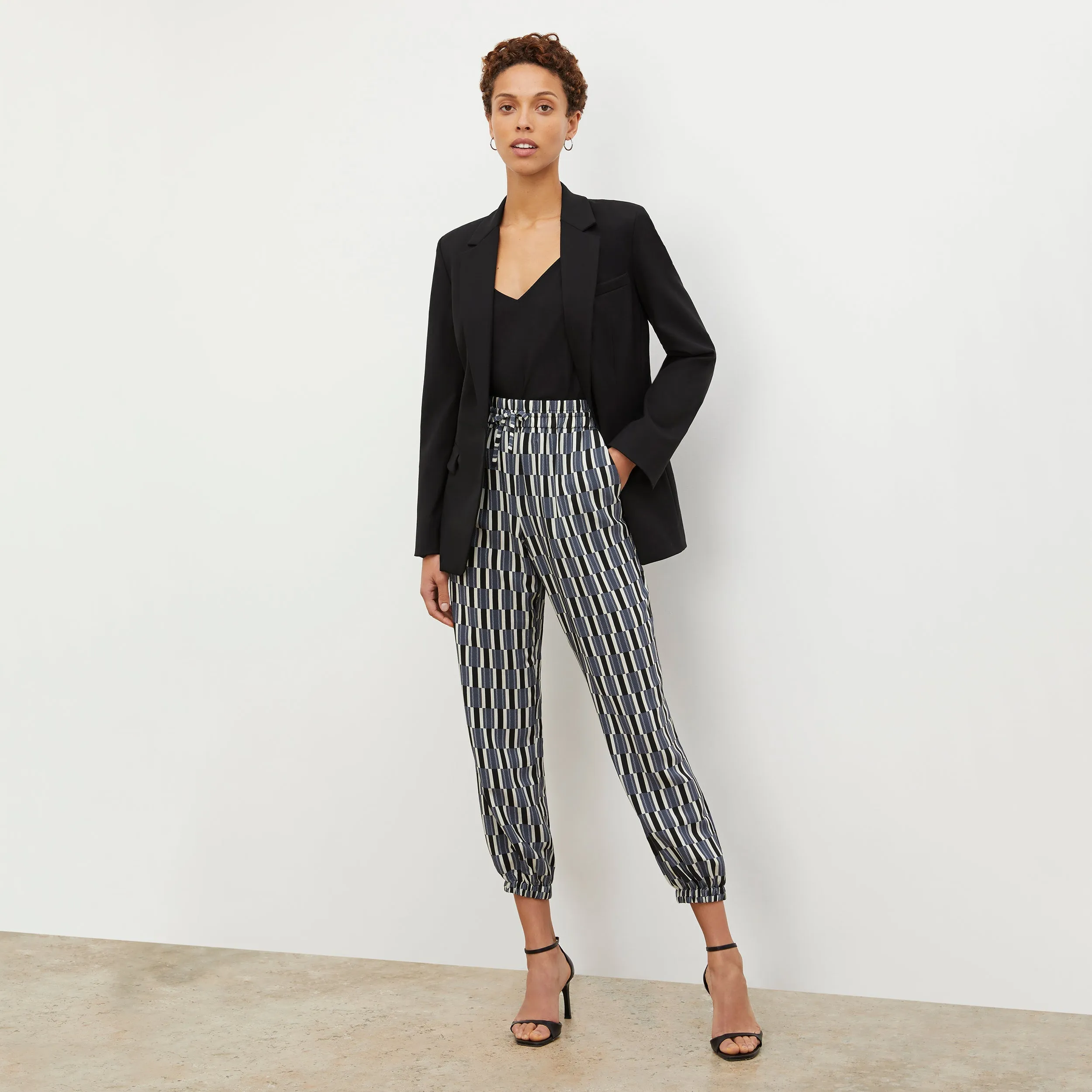 Yiyan Classic Blazer - Wool Twill :: Black
