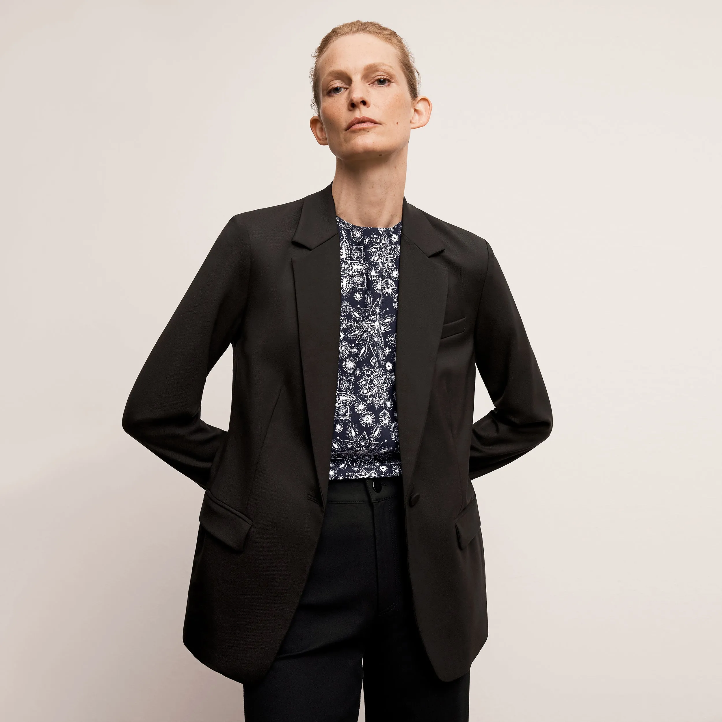 Yiyan Classic Blazer - Wool Twill :: Black